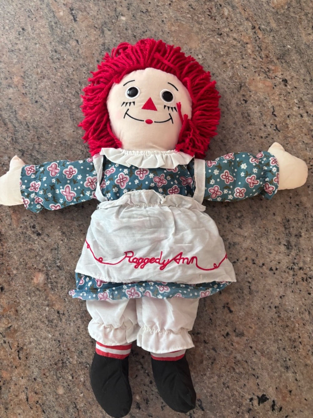 Raggedy Ann Classic Cloth Doll with Red Yarn Hair 2004